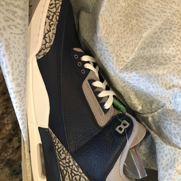 Georgetown 3s - Picture 1 of 3
